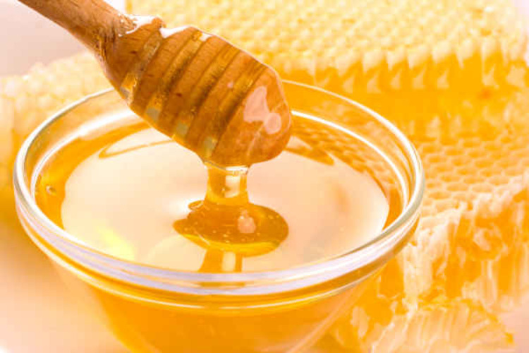 น้ำผึ้ง ประโยชน์และสรรพคุณของน้ำผึ้ง
